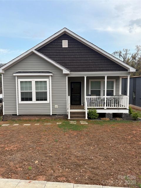 368 Carolina Avenue Marion NC 28752