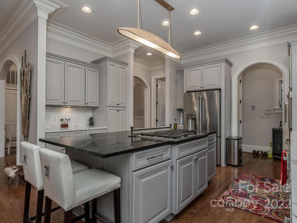 Myers Park - Residential