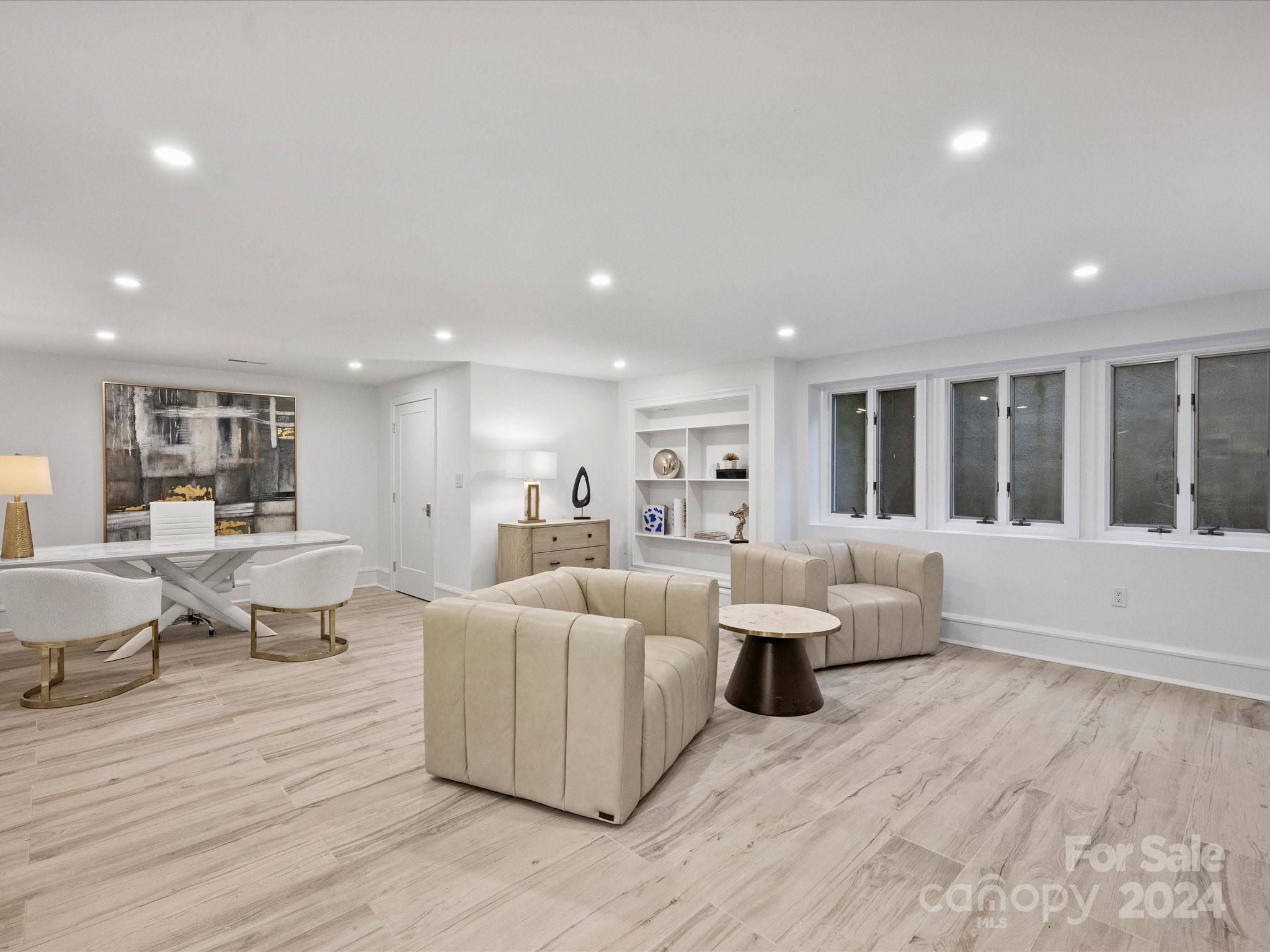 Myers Park - Residential