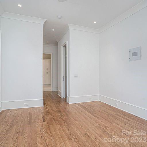 Seven Oaks - Residential