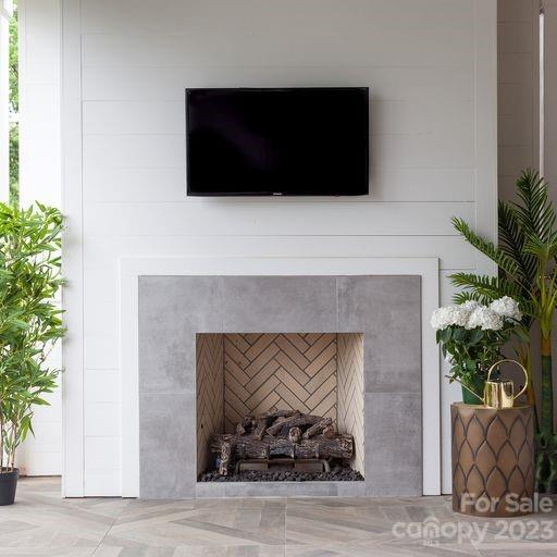 Seven Oaks - Residential