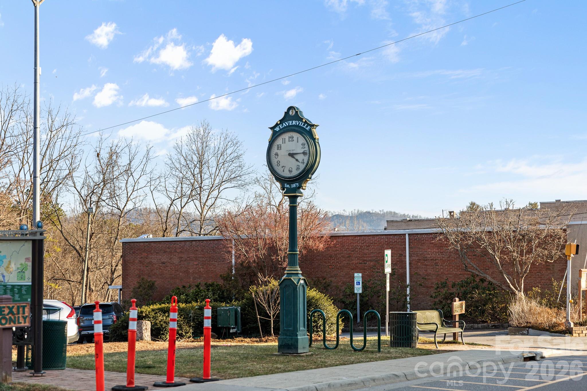 Lillie Farm Cove - Residential