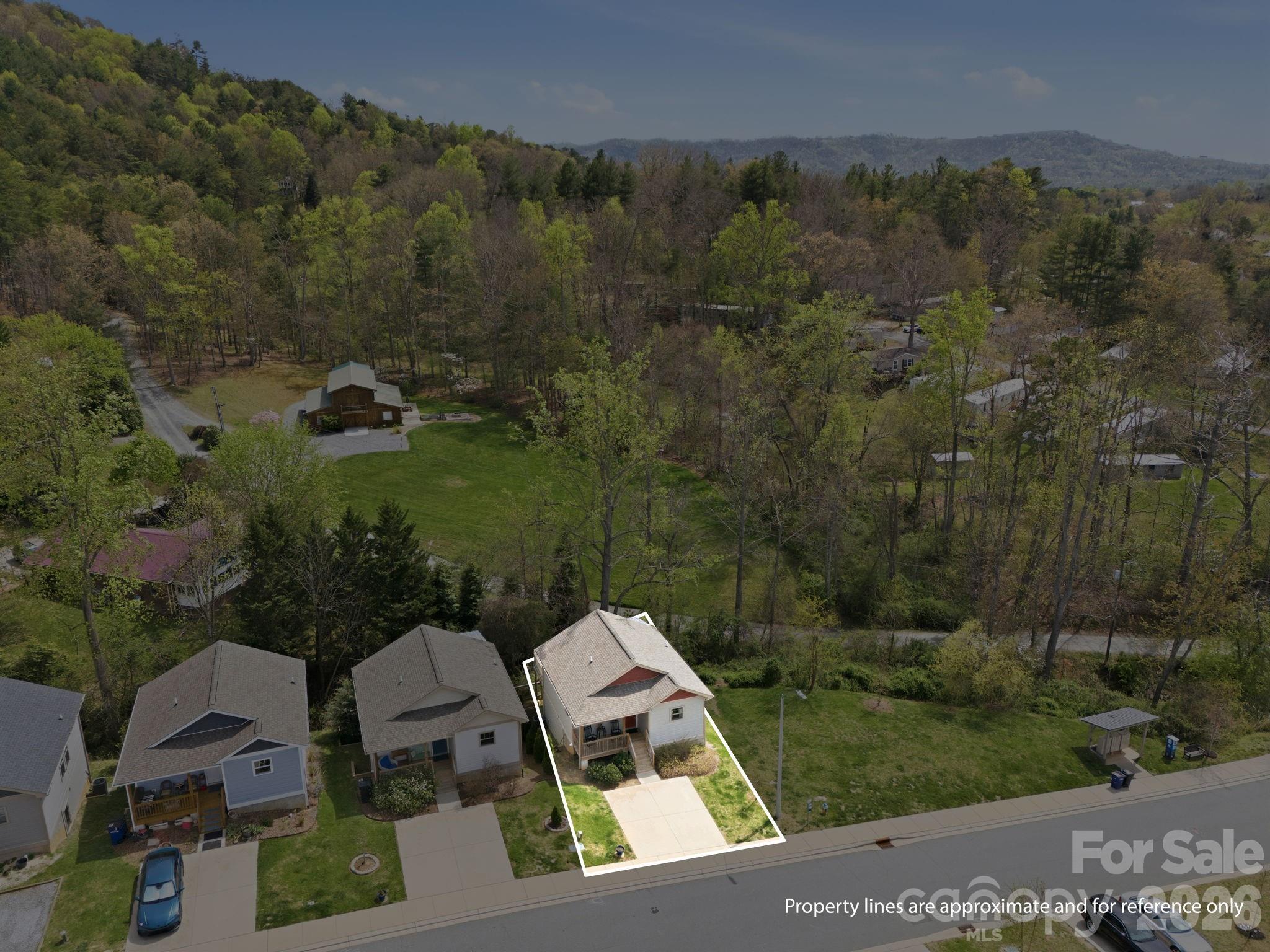 Lillie Farm Cove - Residential