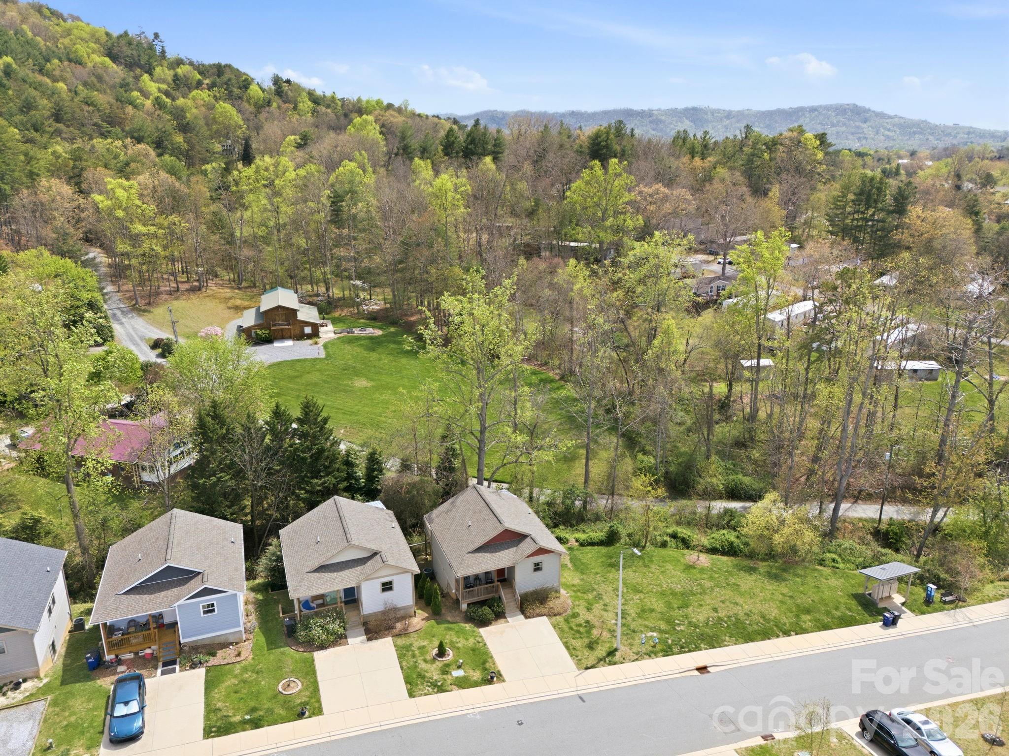 Lillie Farm Cove - Residential