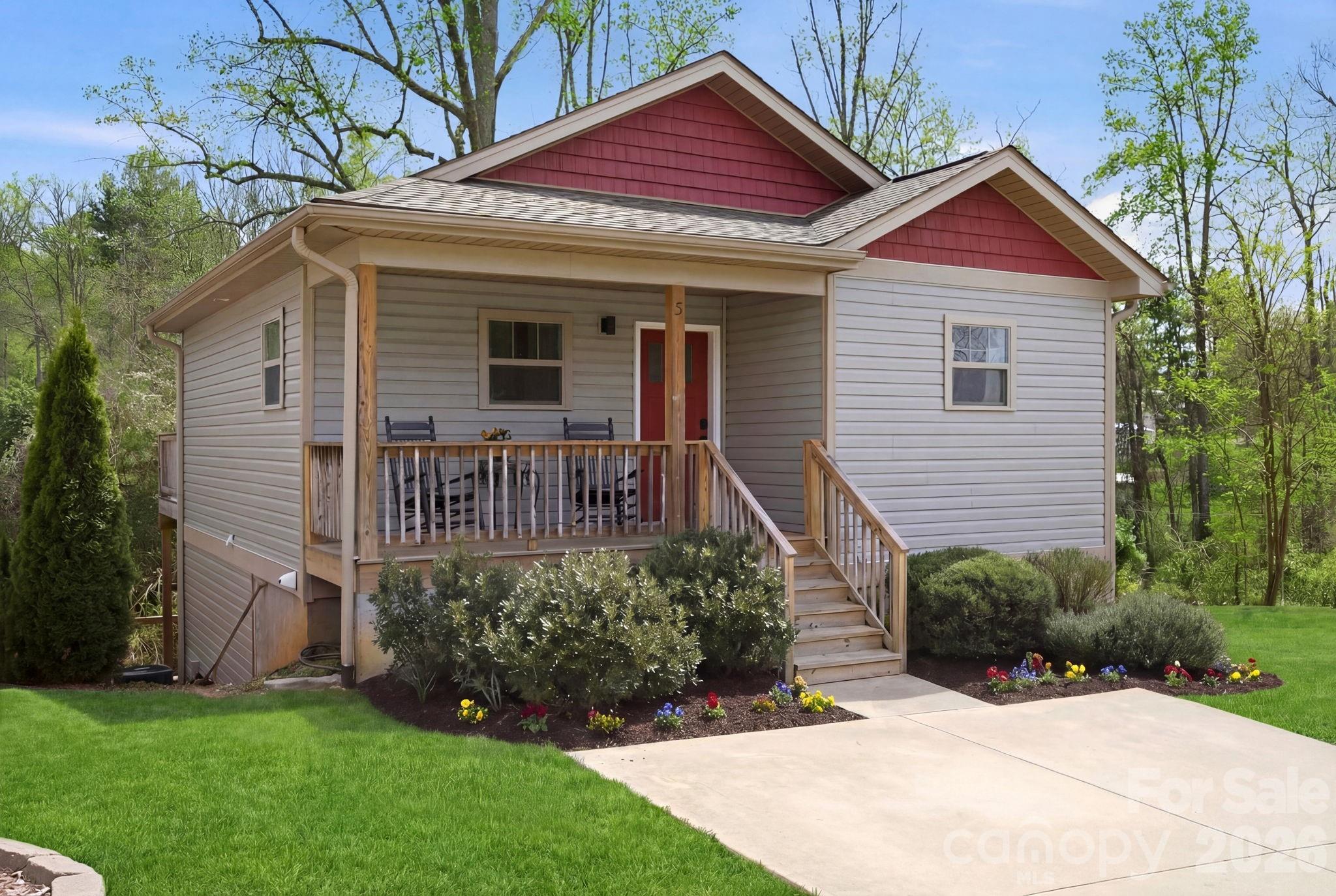 Lillie Farm Cove - Residential