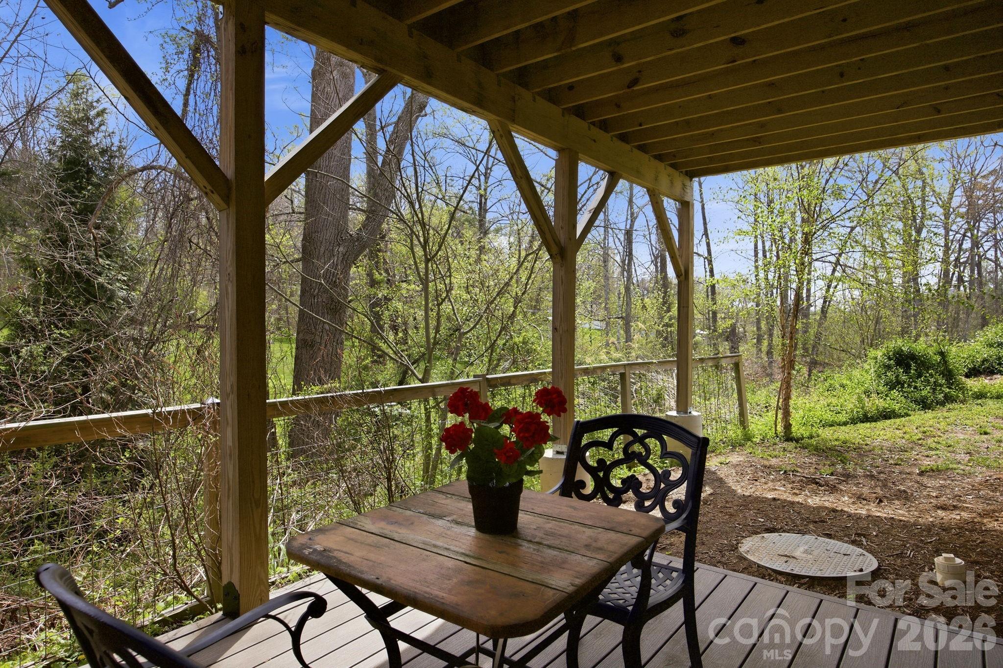 Lillie Farm Cove - Residential