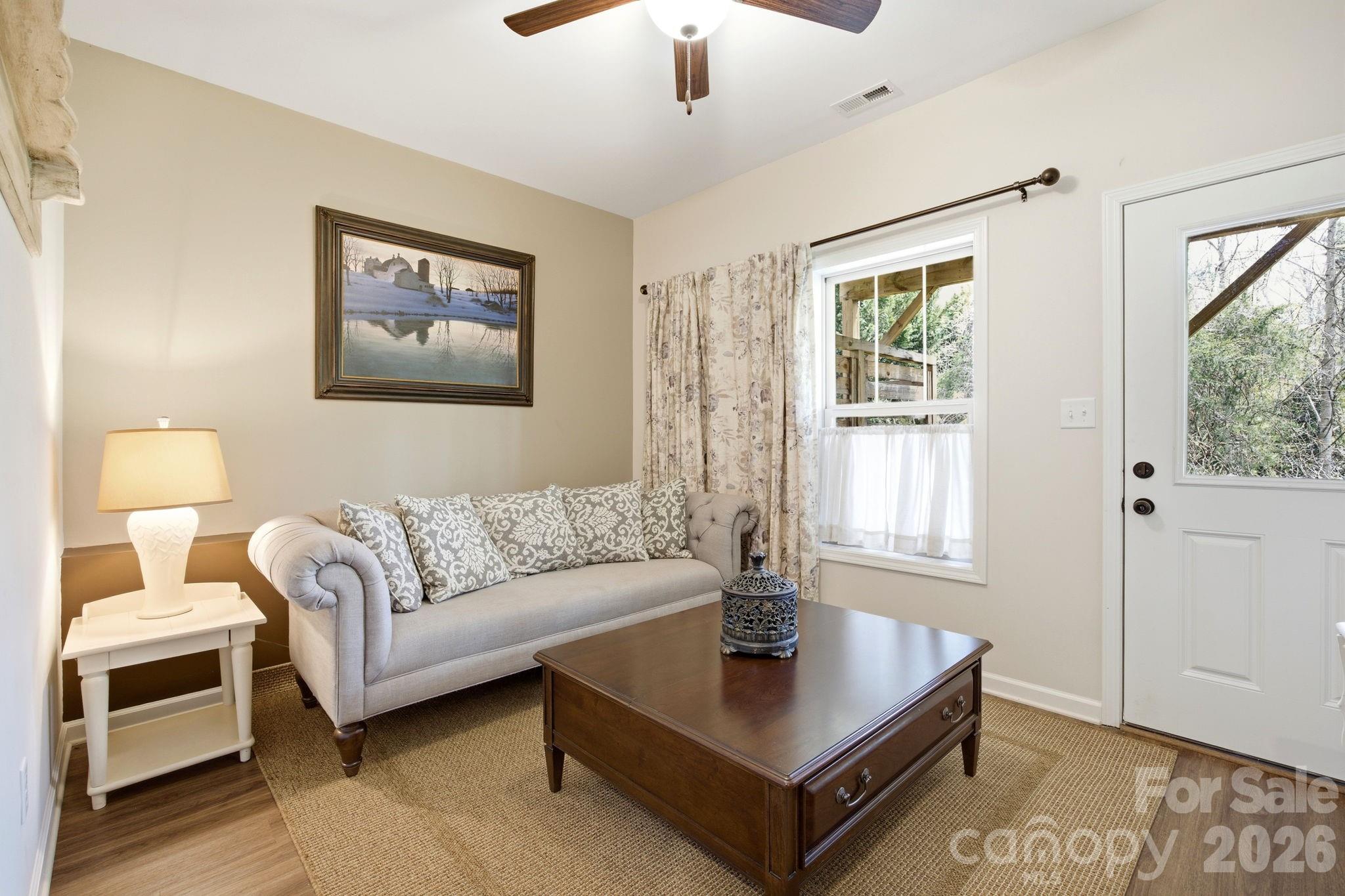 Lillie Farm Cove - Residential