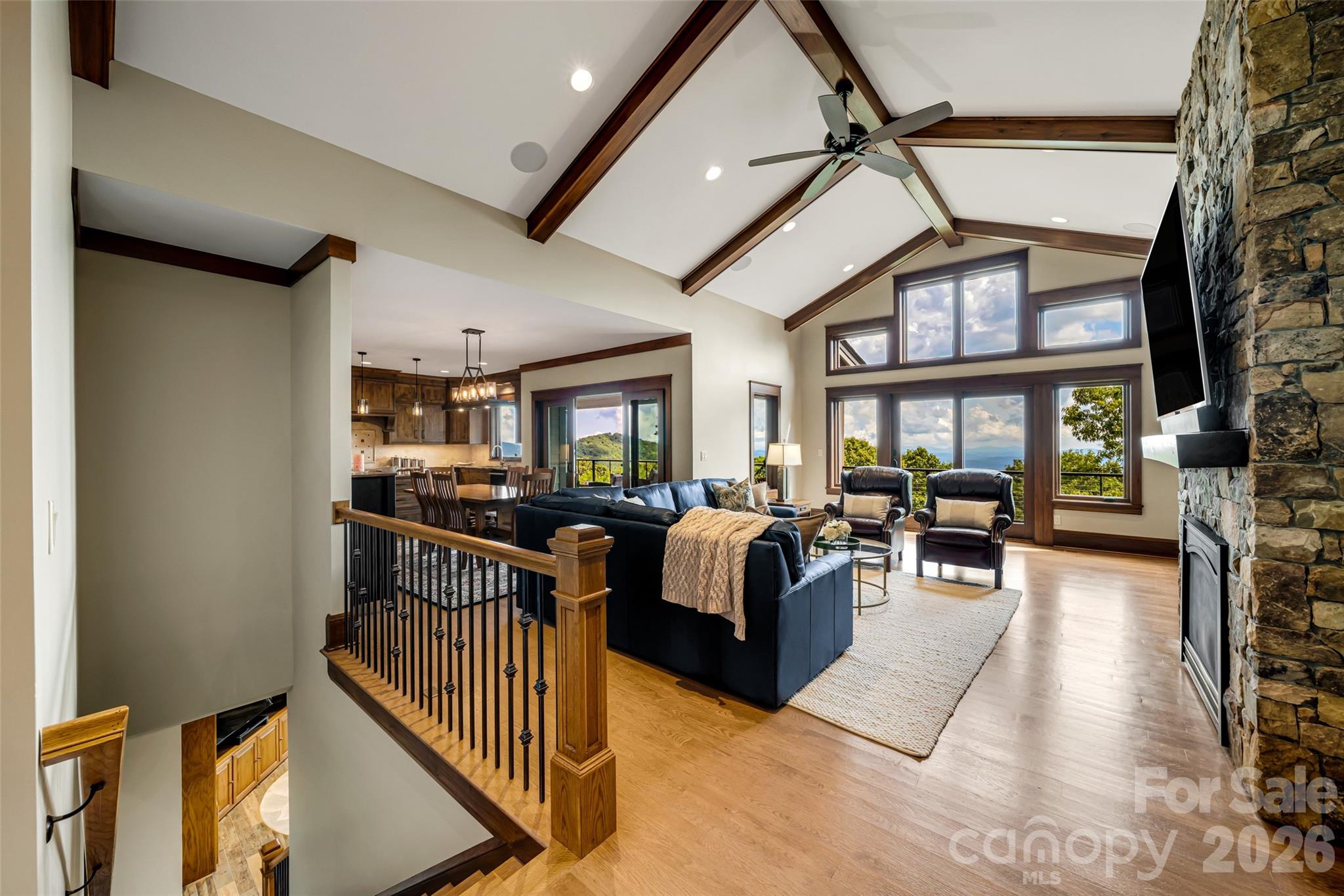 320 Summerset Drive