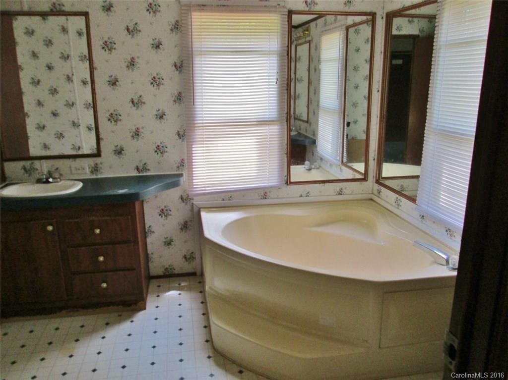 Russell Farms - Residential