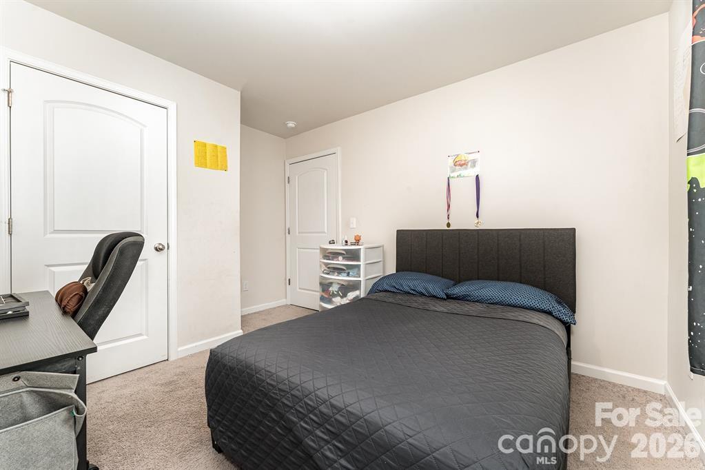 Ashton Manor - Residential