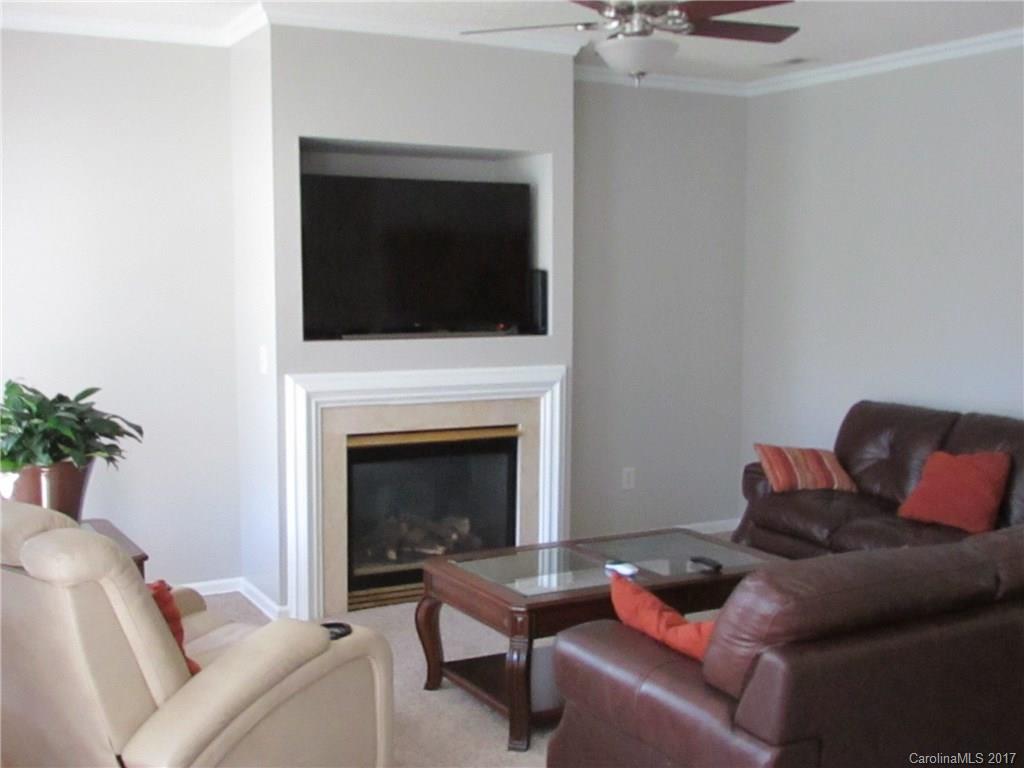 Foxchase - Residential Lease