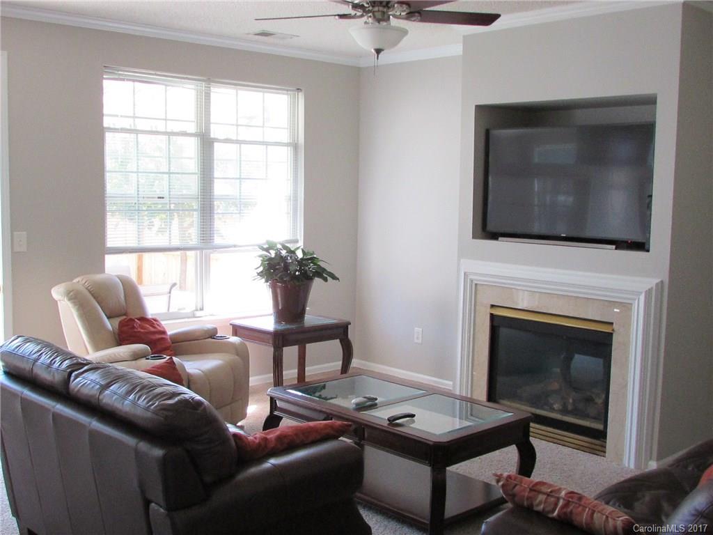 Foxchase - Residential Lease