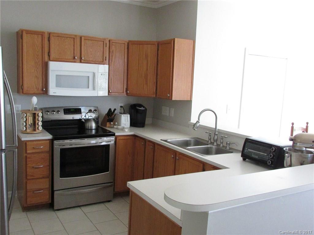 Foxchase - Residential Lease