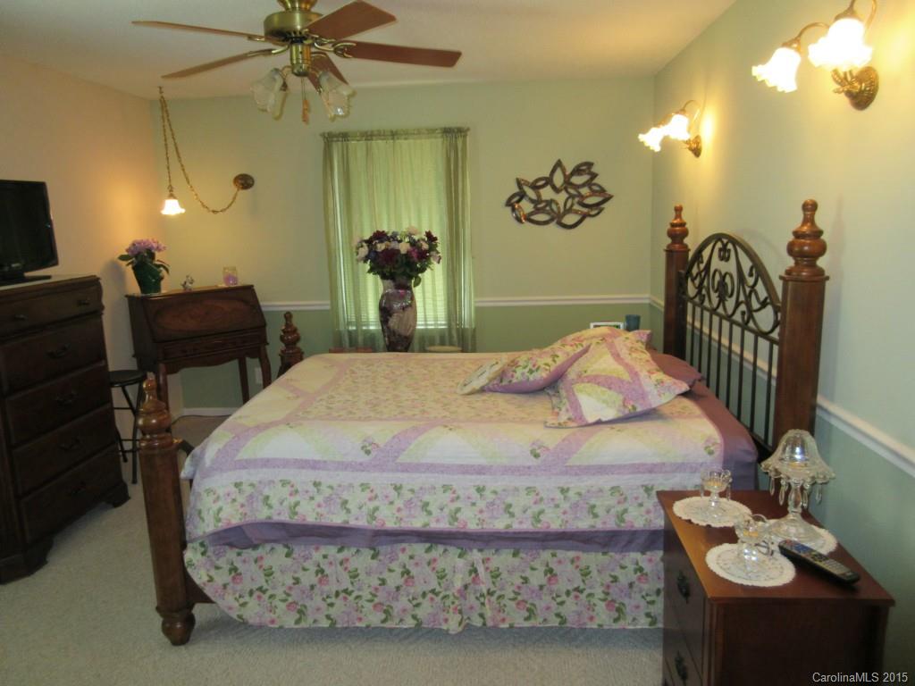 Forest Hills - Residential