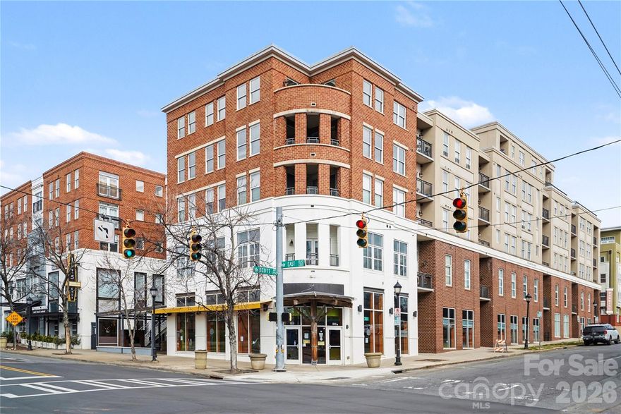 Beautiful move-in ready 1 bedroom condo in a prime walkable location! The spacious bedroom features a tray ceiling, walk-in closet, and charming Juliet balcony. Enjoy an updated kitchen with granite countertops, stainless steel appliances, and an open concept layout that flows seamlessly into the great room; perfect for entertaining while staying part of the conversation. Genuine wood floors add warmth and character throughout the kitchen and great room. Washer, dryer, and refrigerator all convey, plus a new hot water heater (2023) for added peace of mind.

Fantastic community amenities include a 6th floor fitness center and yoga room, stunning rooftop terrace with grills, and a serene interior courtyard with waterfall. Pet friendly community with unbeatable convenience; walk to shops and restaurants (including Starbucks!) and just minutes from Freedom Park, Uptown, South End, LoSo, and SouthPark. Truly turnkey and ready for you to move right in!

**1.5% CREDIT TOWARD BUYERS' CLOSING COSTS & NO-COST REFINANCE AFTER CLOSING, FOR THE LIFE OF THE LOAN WITH PREFERRED LENDER!