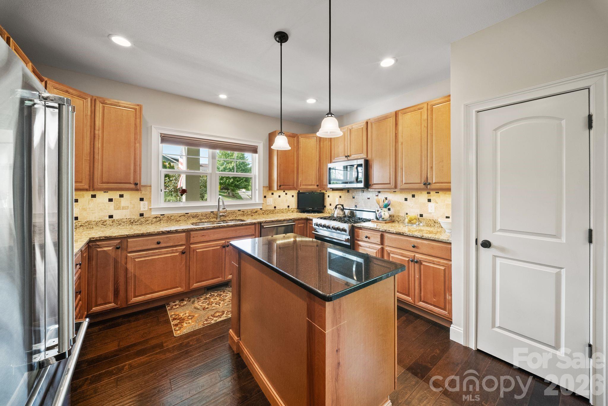 Cottages at Glenn Oaks - Residential