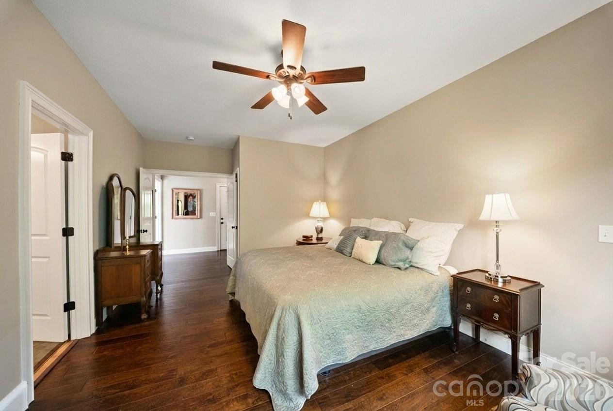 Cottages at Glenn Oaks - Residential