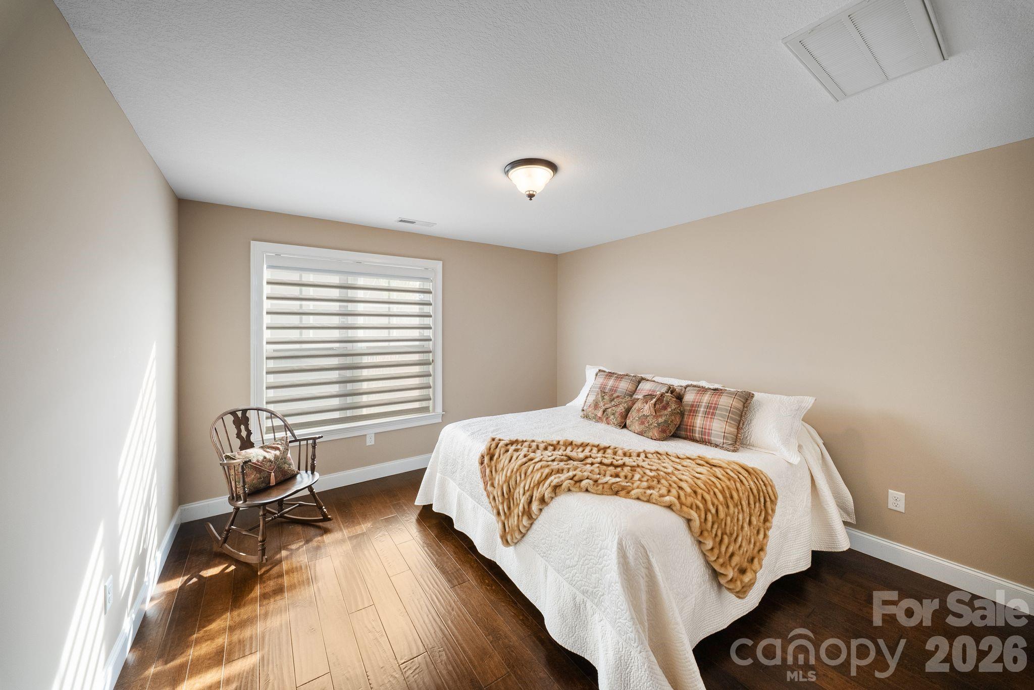 Cottages at Glenn Oaks - Residential