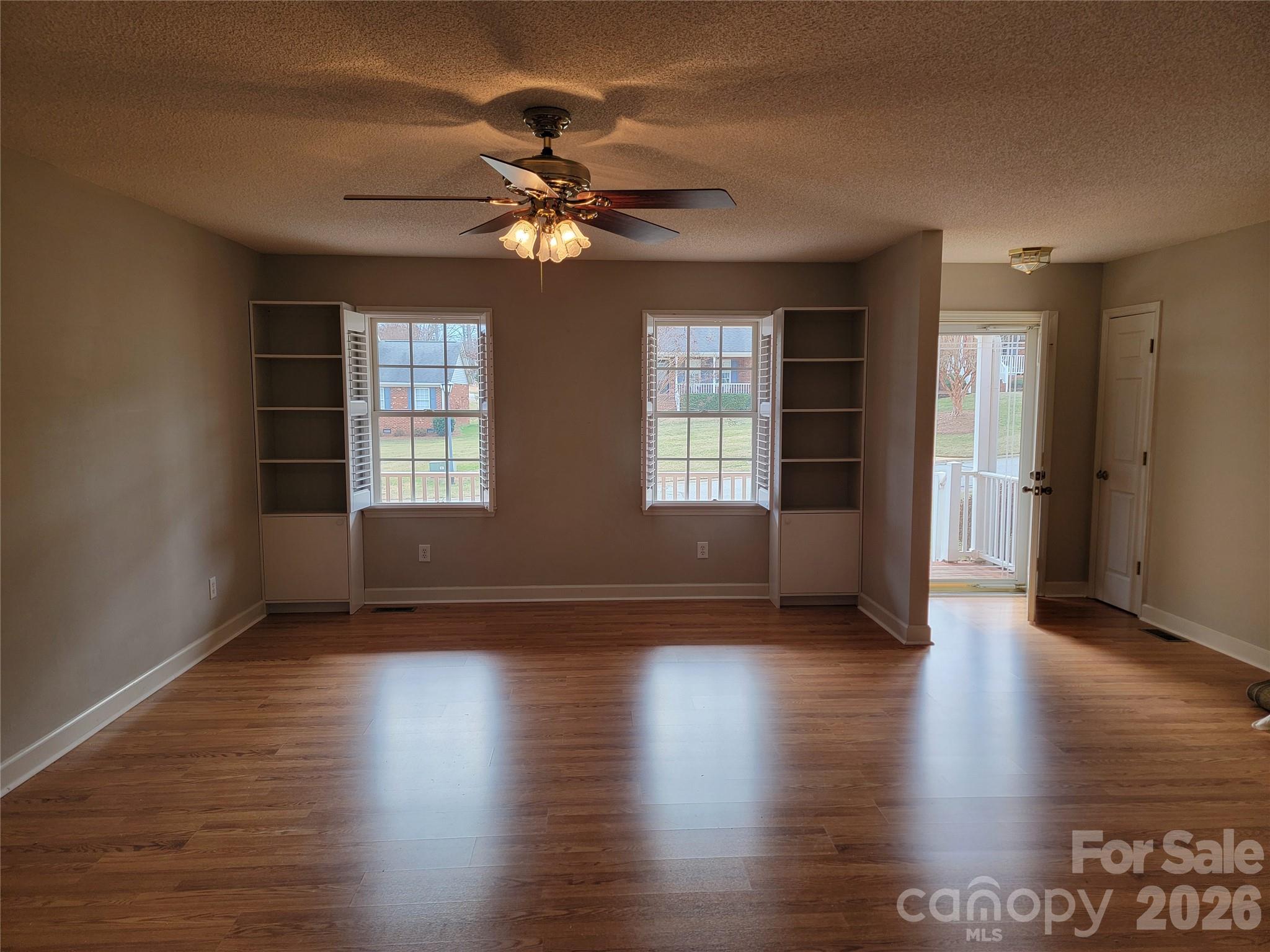 Forrest Glenn - Residential