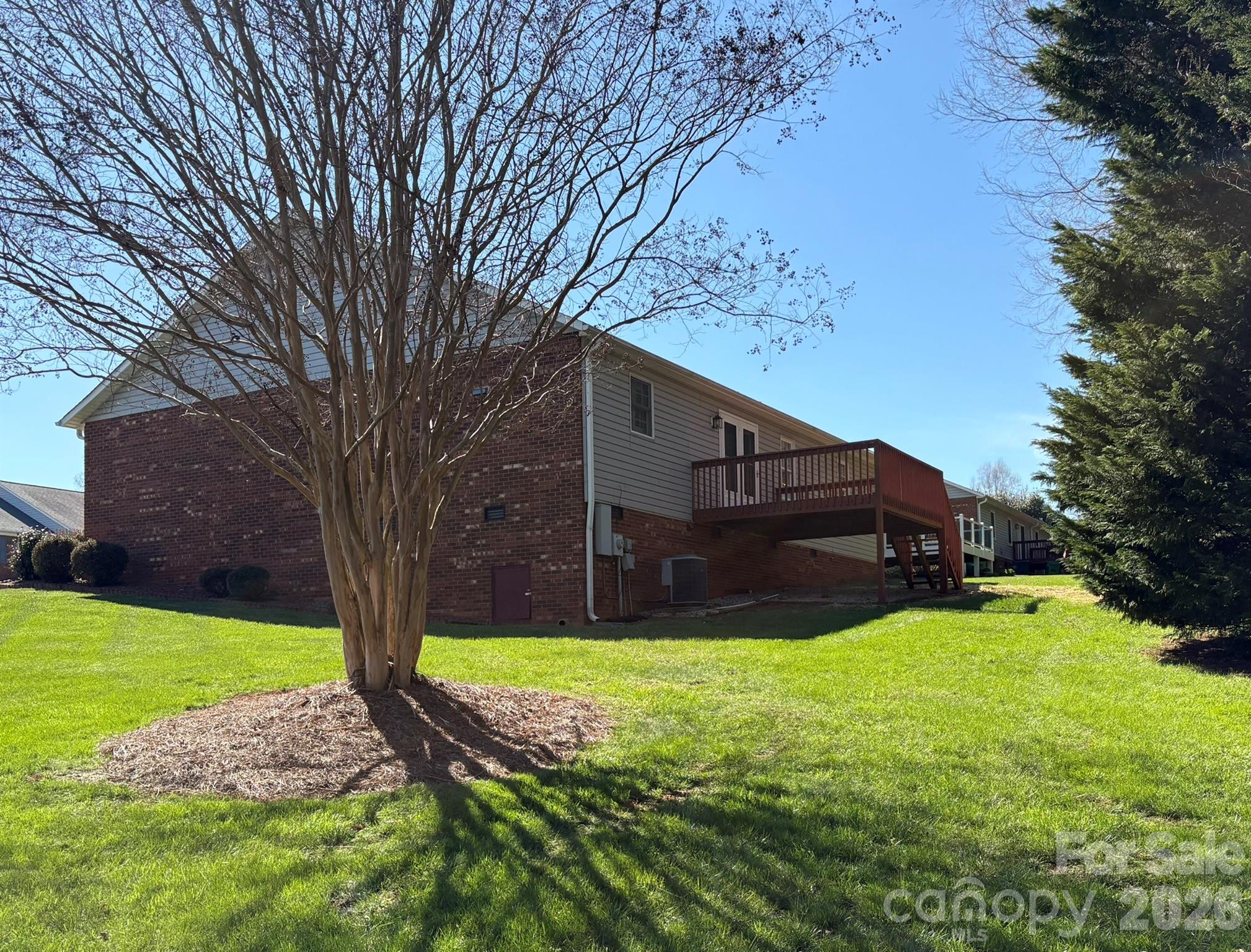 Forrest Glenn - Residential