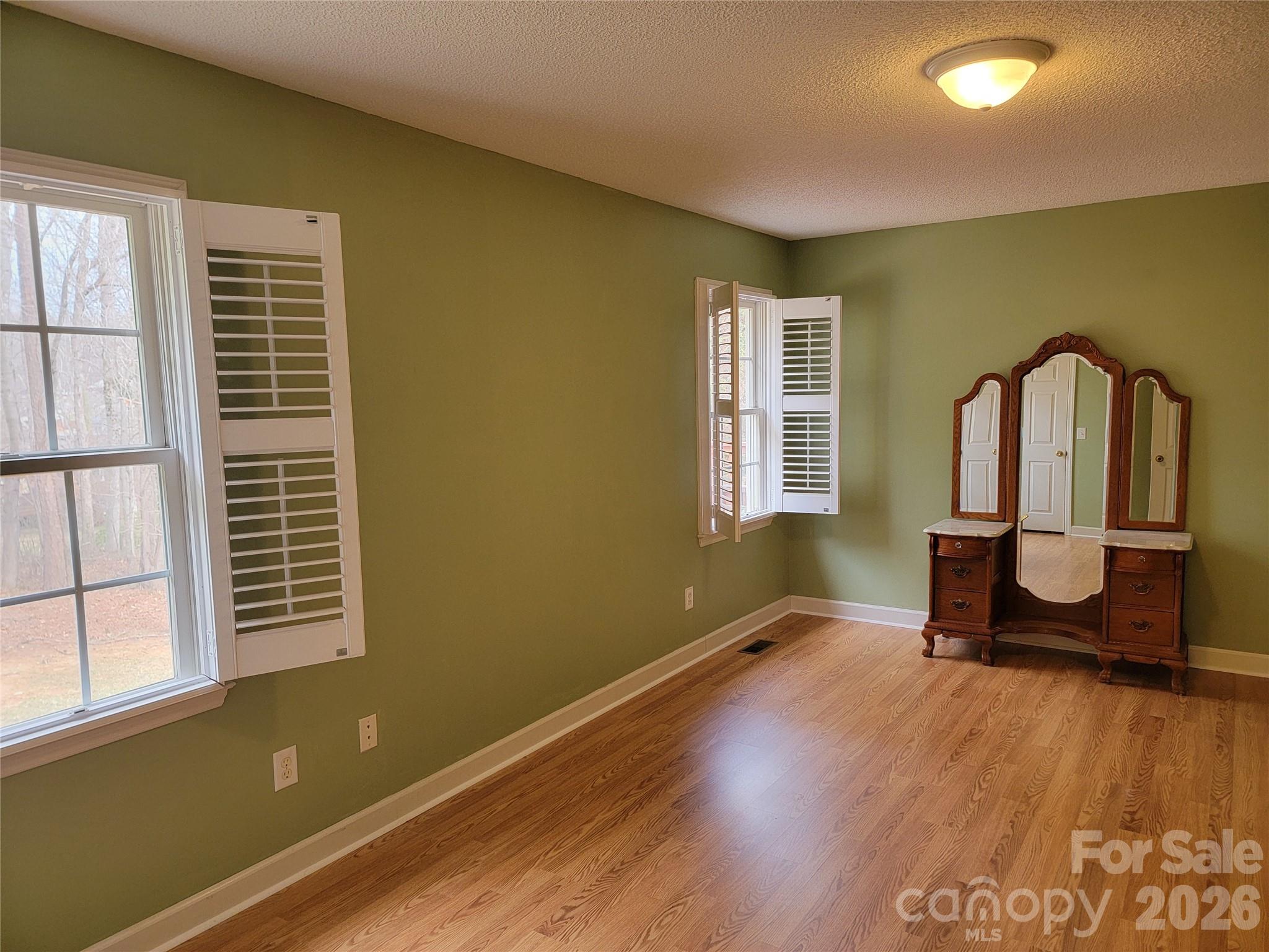 Forrest Glenn - Residential