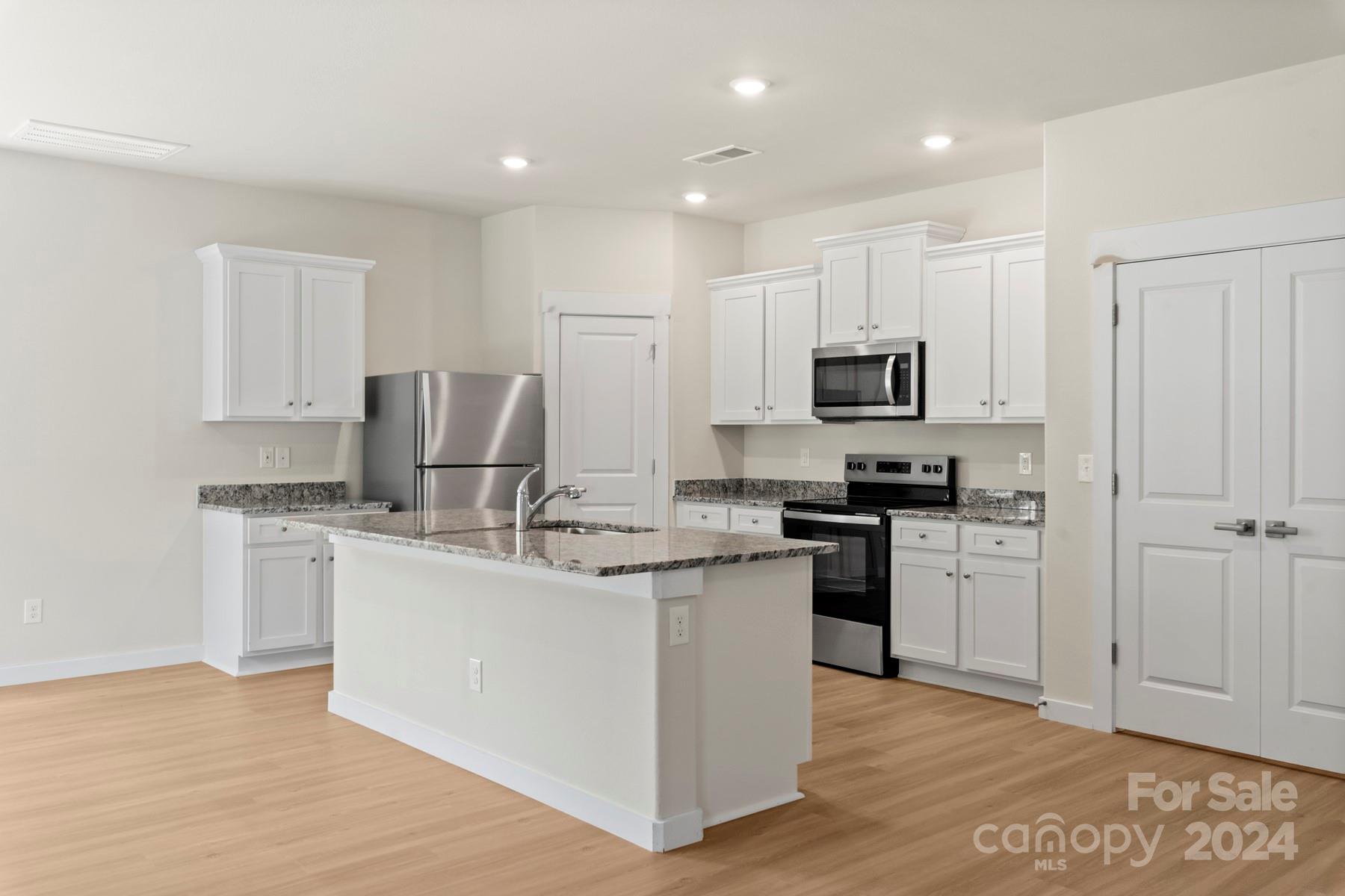 Knights Bridge - Residential