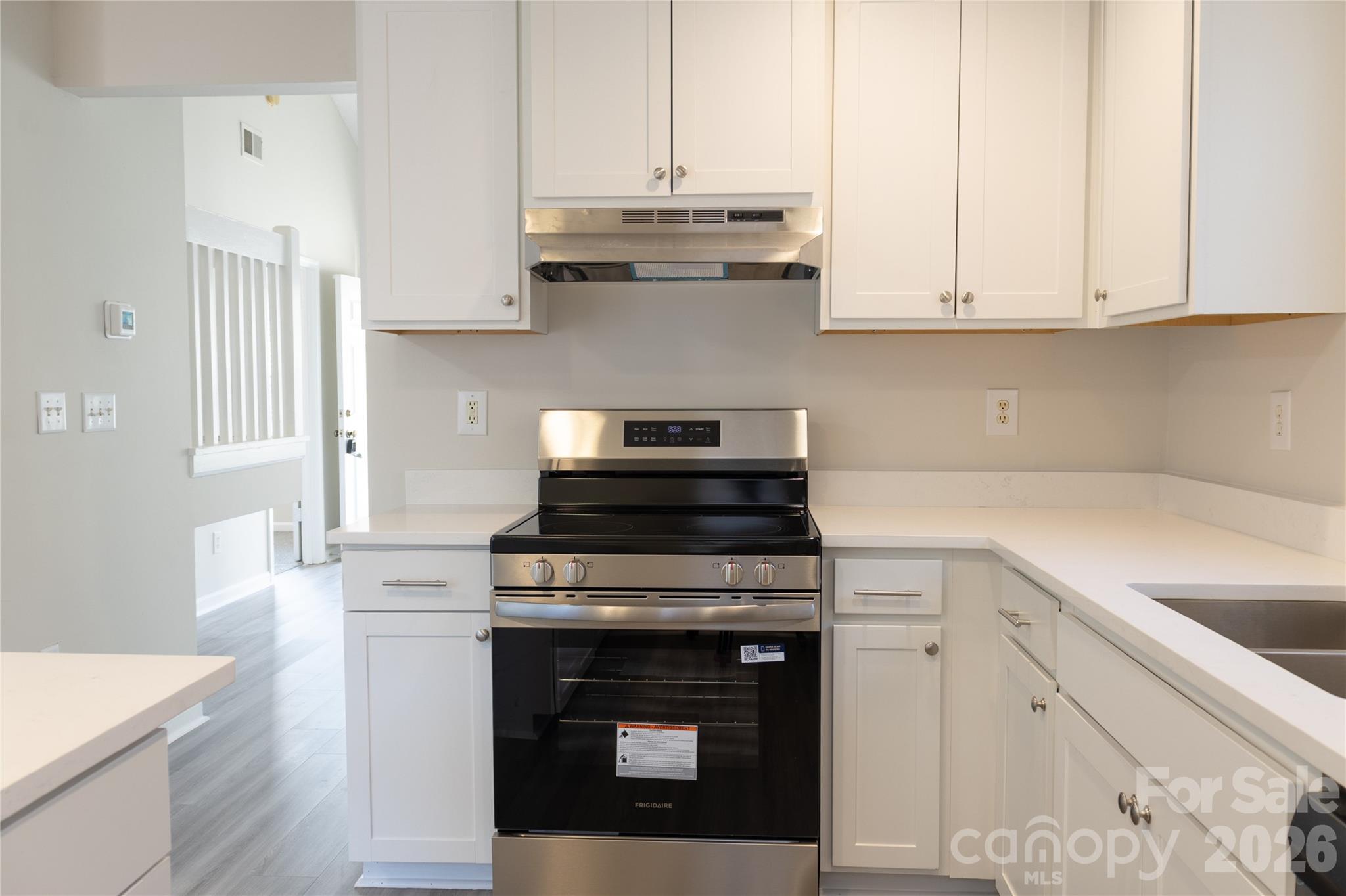 6803 Juniper Tree Street