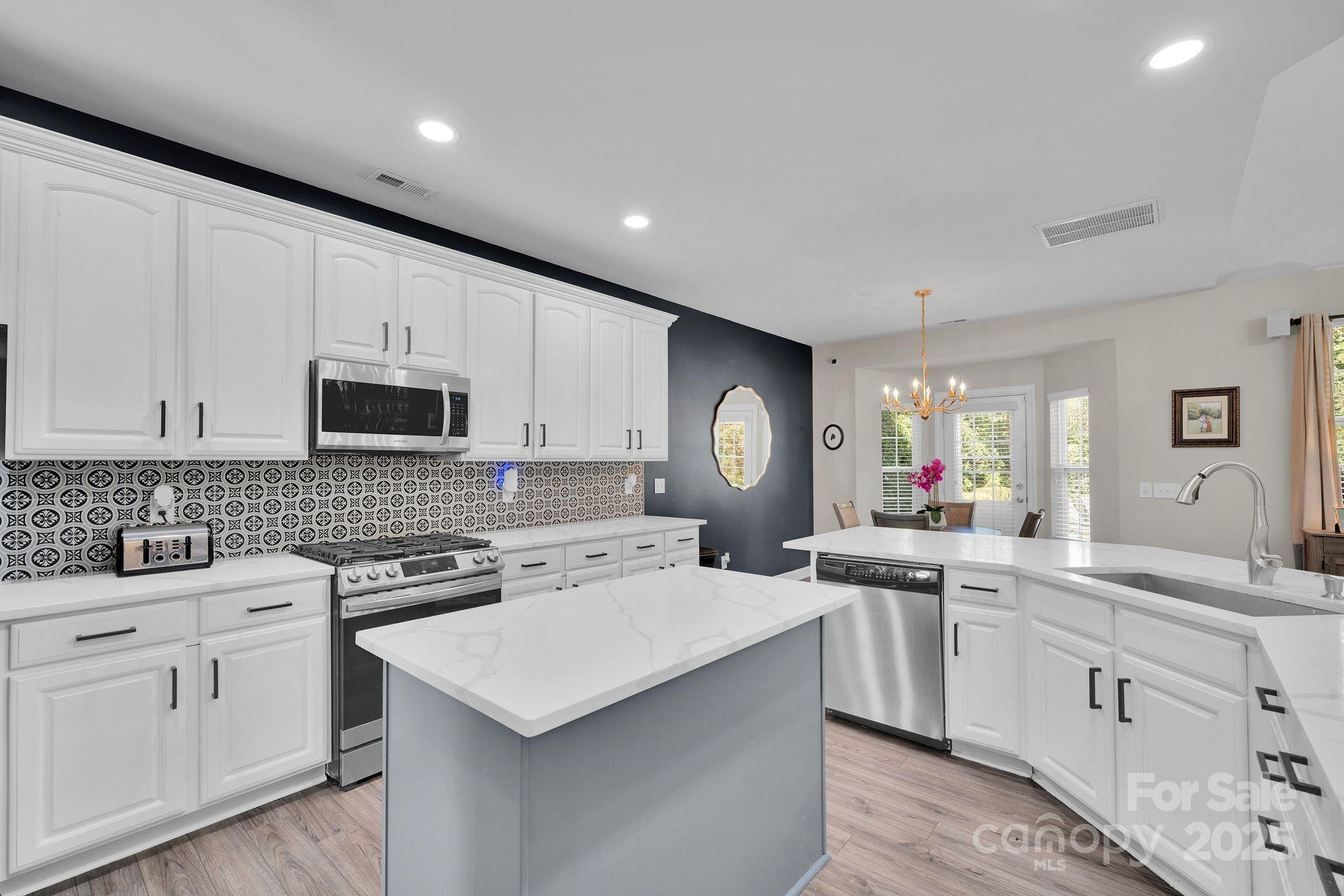 Wesley Oaks - Residential