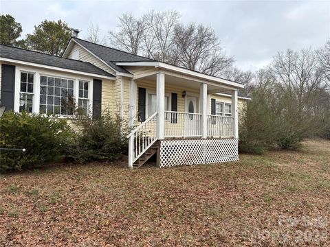 5978 Gold Mine Highway Kershaw SC 29067