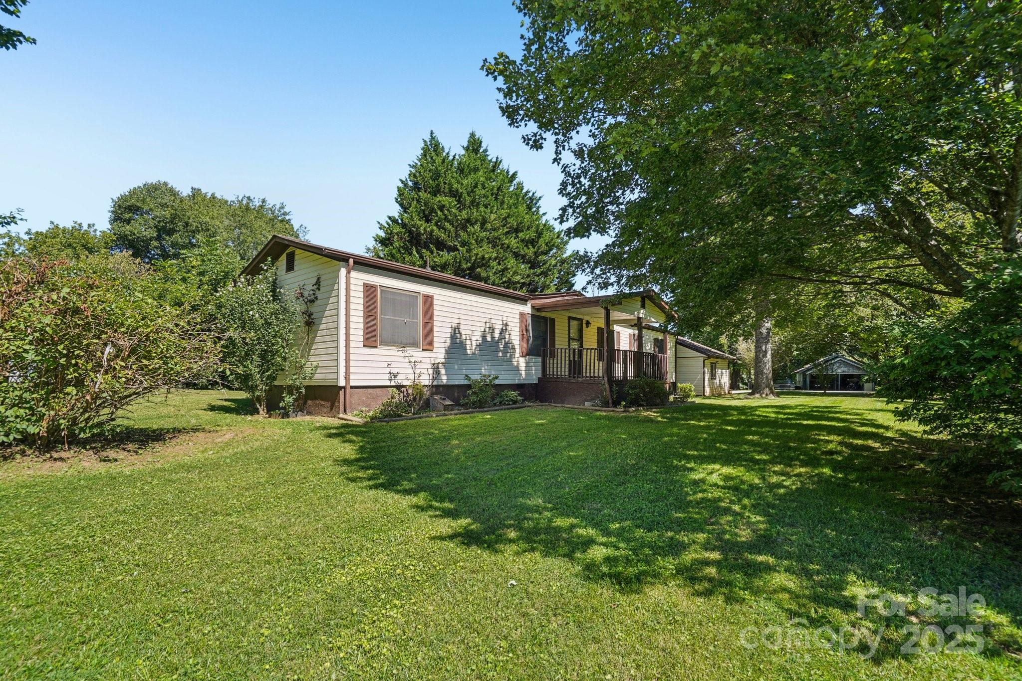 23 Jones Circle