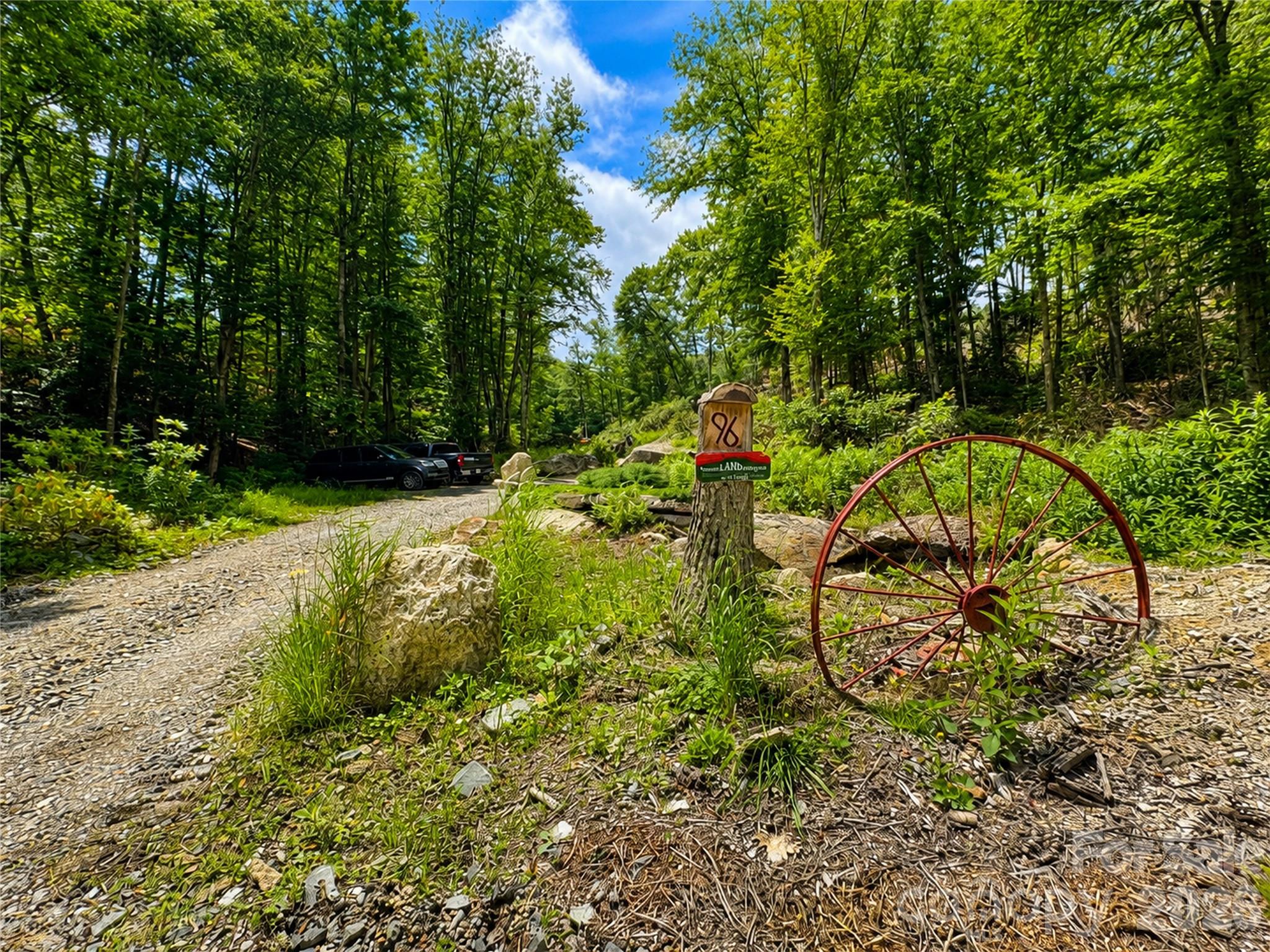 LOT 96 Eagles Nest Trail