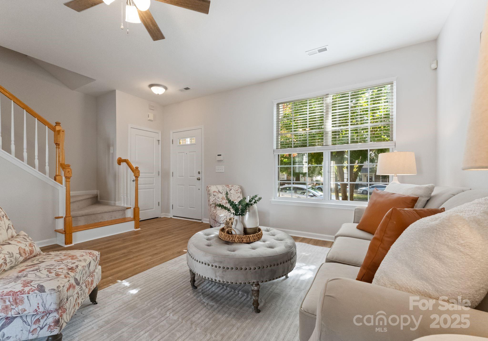 1136 Drummond Lane