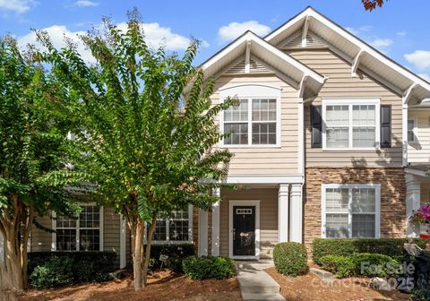 1136 Drummond Lane Matthews NC 28104
