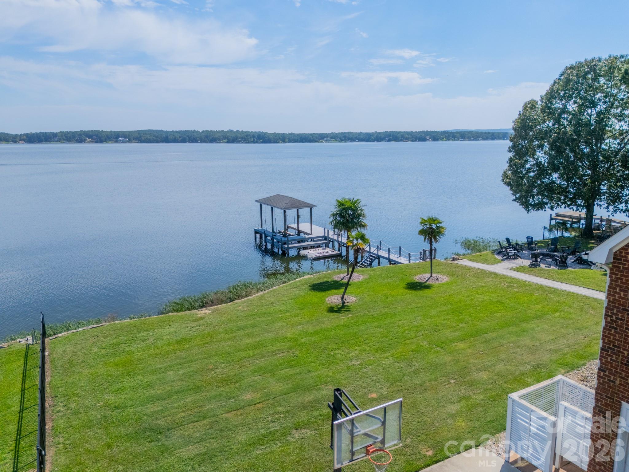 2370 Anns Loop