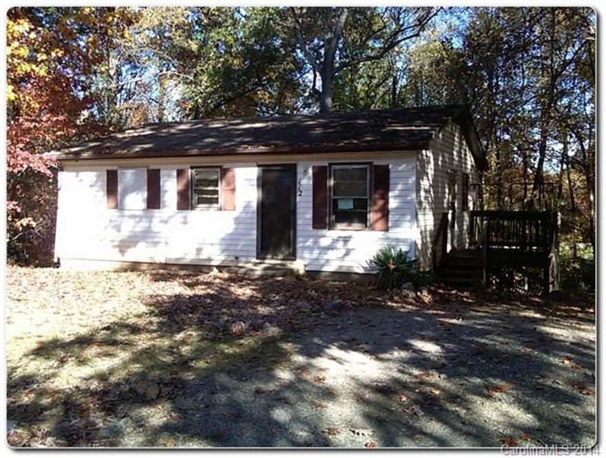 Charming fixer-upper that features 3 bedrooms and 1 bath and full basement..Ideal for investors or a starter home!