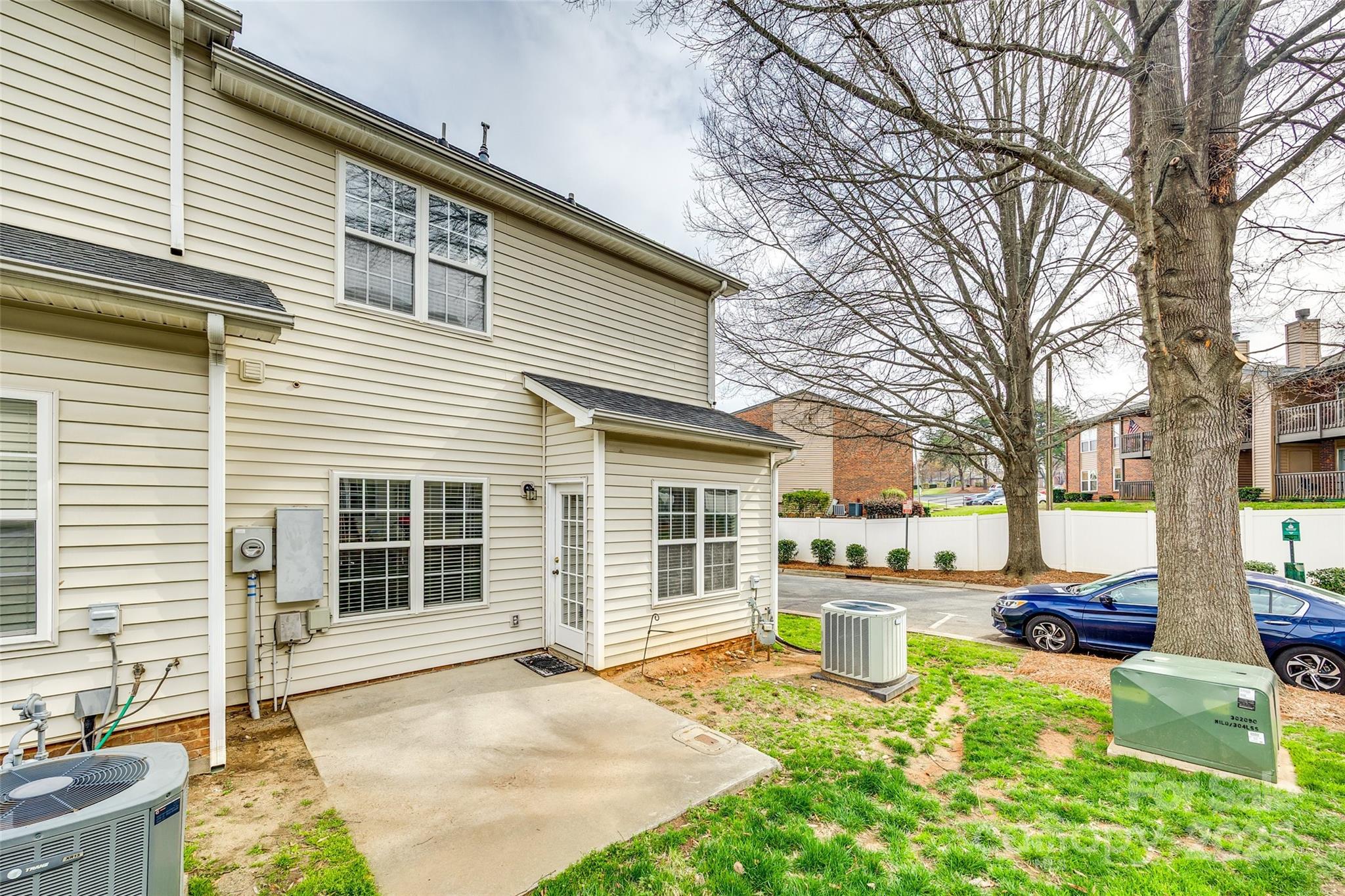 Lennox Square - Residential