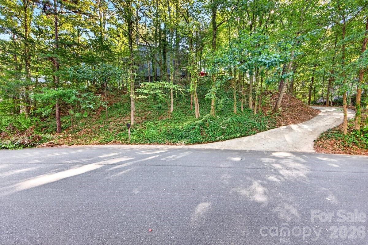 3240 Johnny Cake Lane