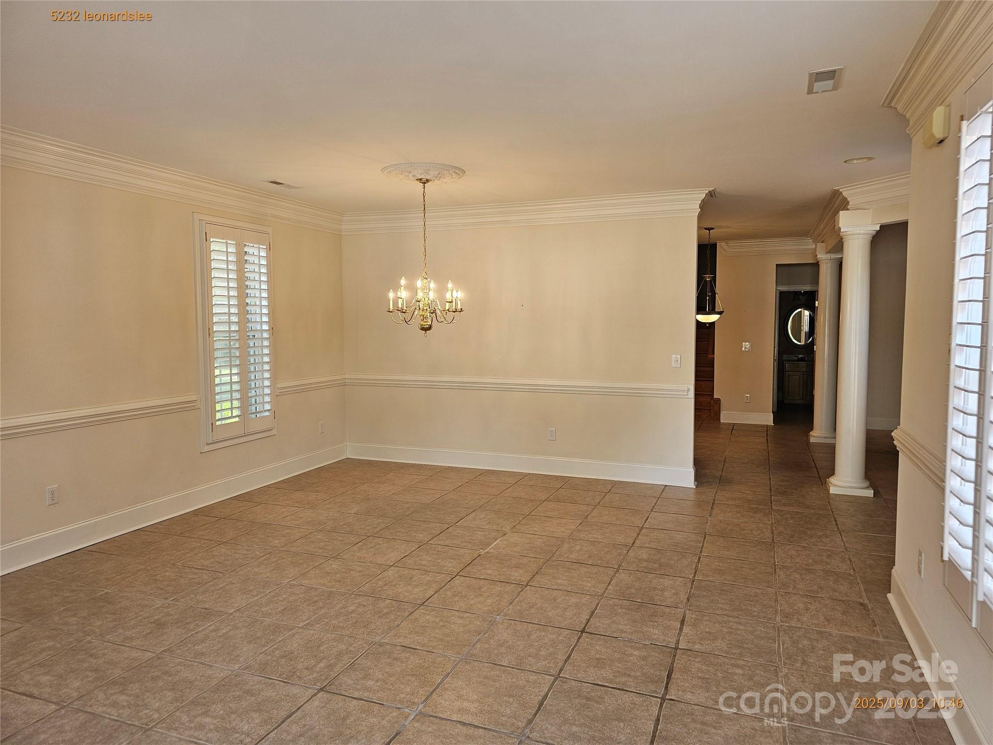5232 Leonardslee Court