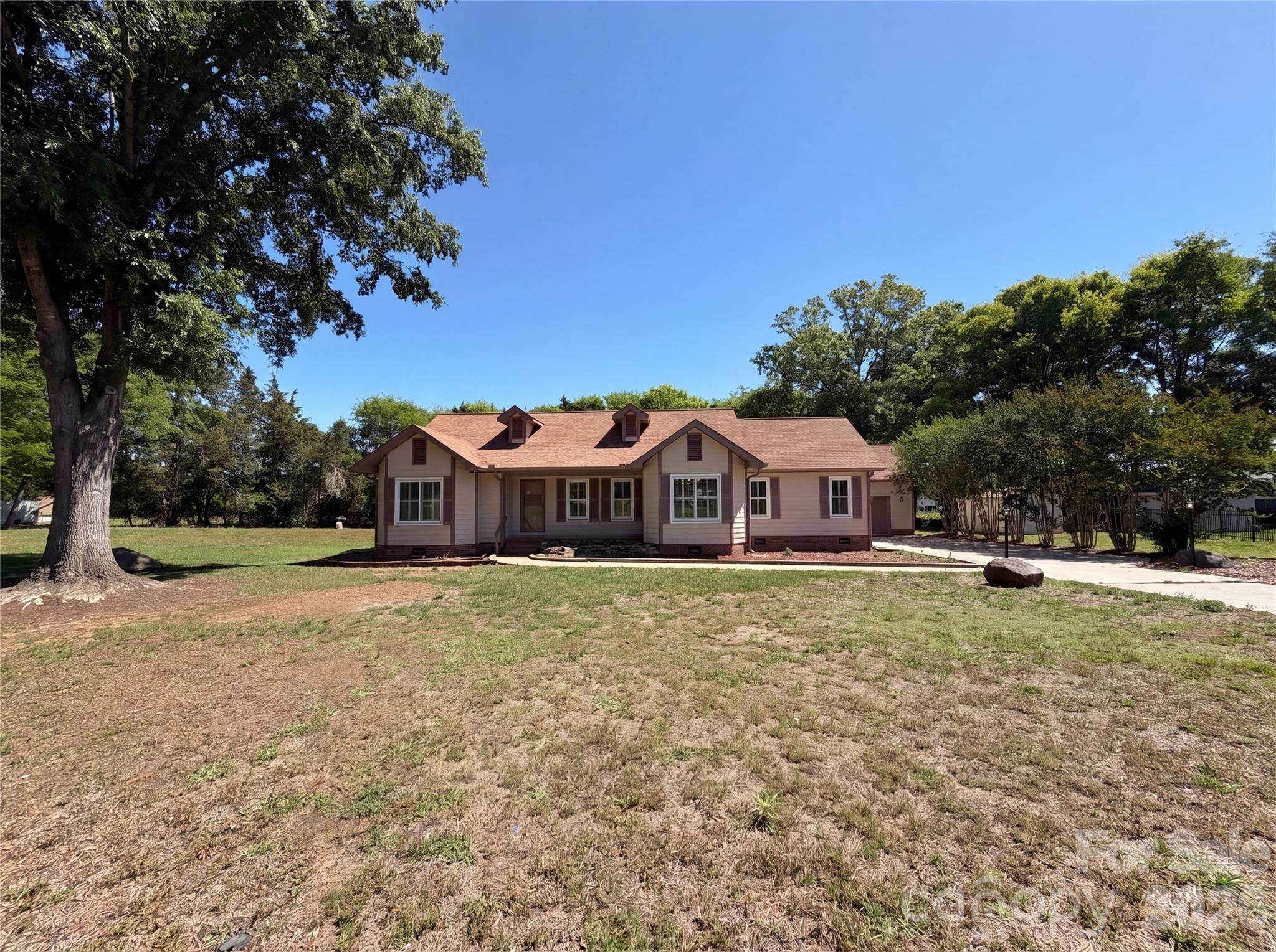 The Oaks Estates - Residential