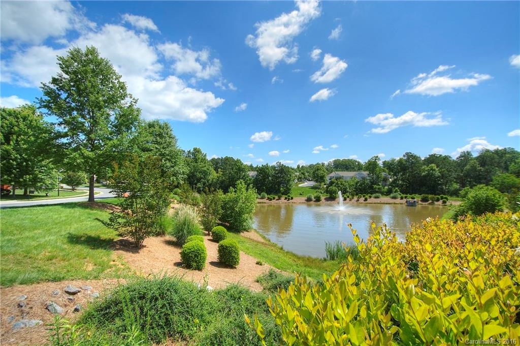 Ridge Pointe - Residential