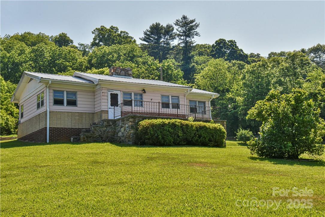 415 Weaverville Road