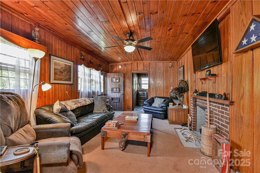 Pine Burr Park - Residential