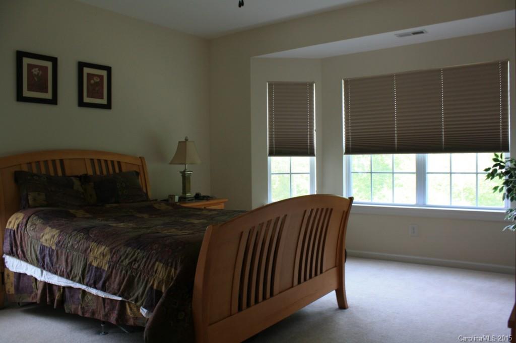 Rocky River Crossing - Residential