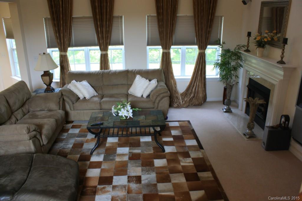 Rocky River Crossing - Residential