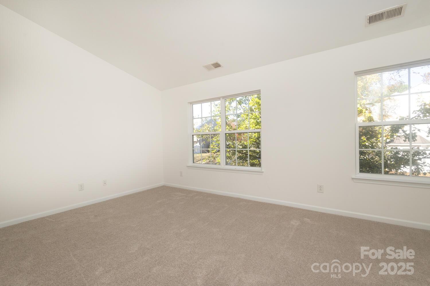 The Mews at Laurel Valley - Residential