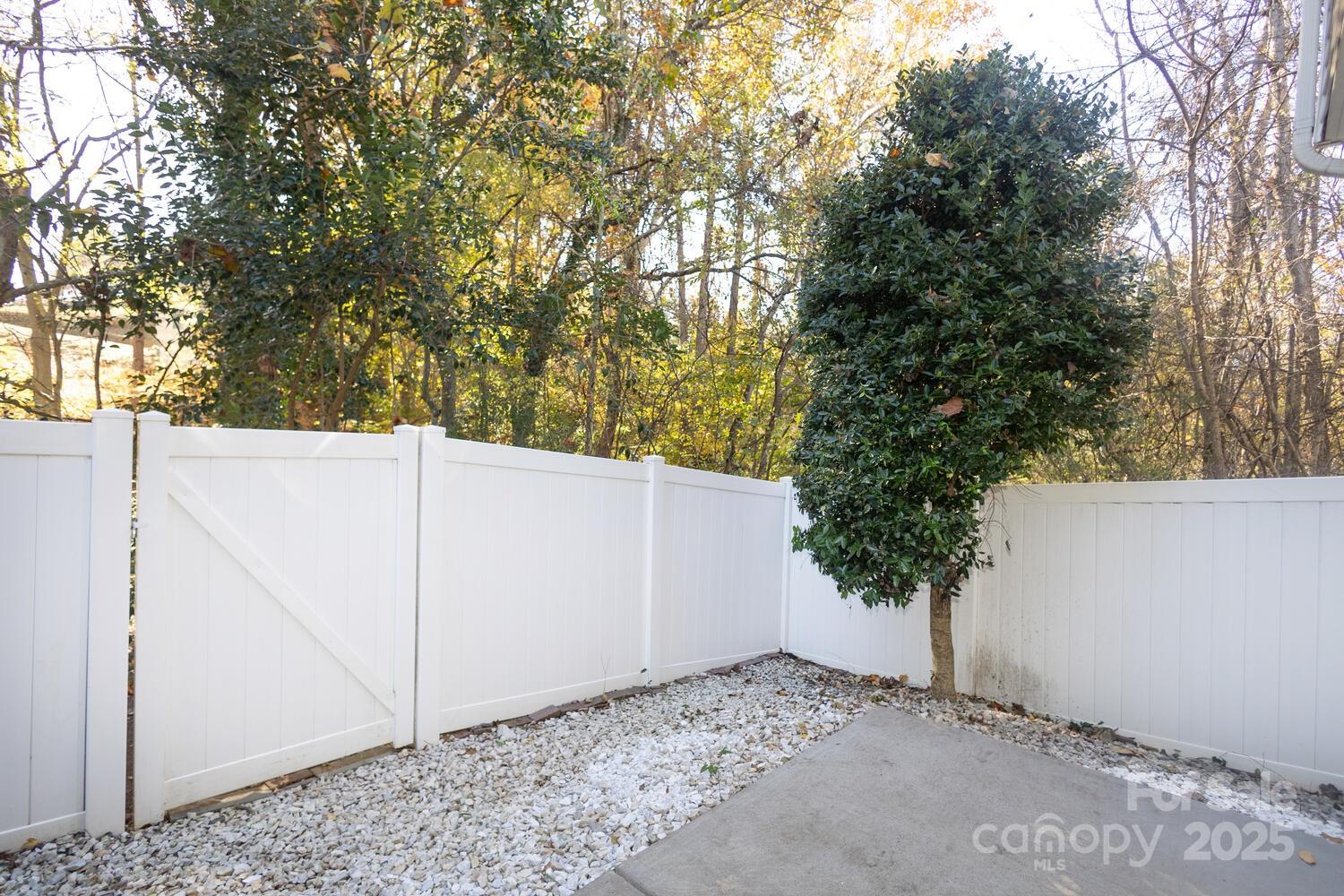 The Mews at Laurel Valley - Residential