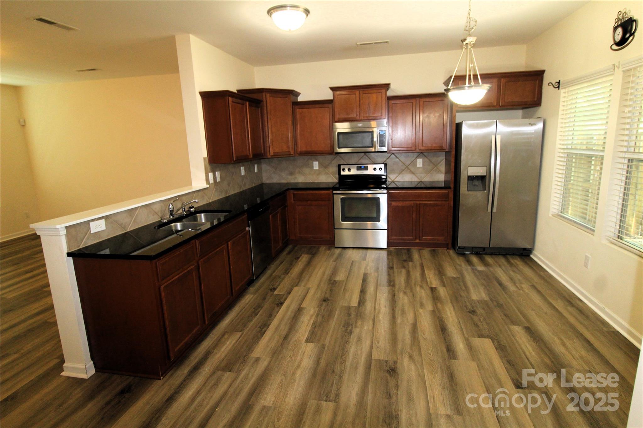 Forest Oaks - Residential Lease