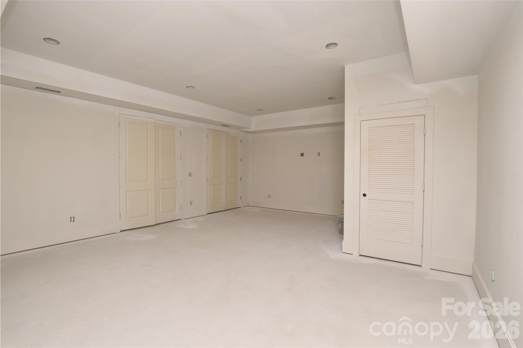 Anniston Grove - Residential