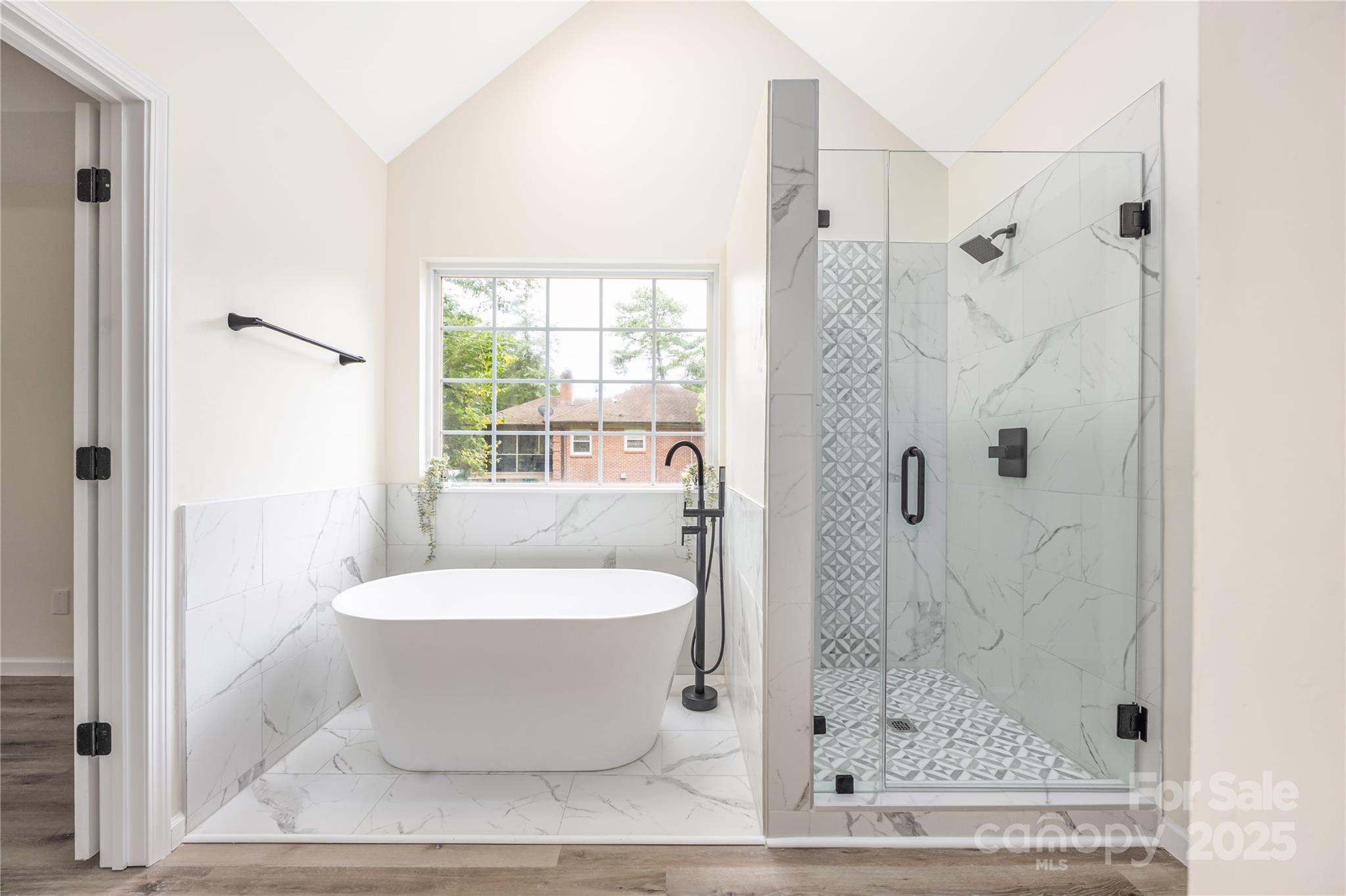 Sardis Beverly Park - Residential