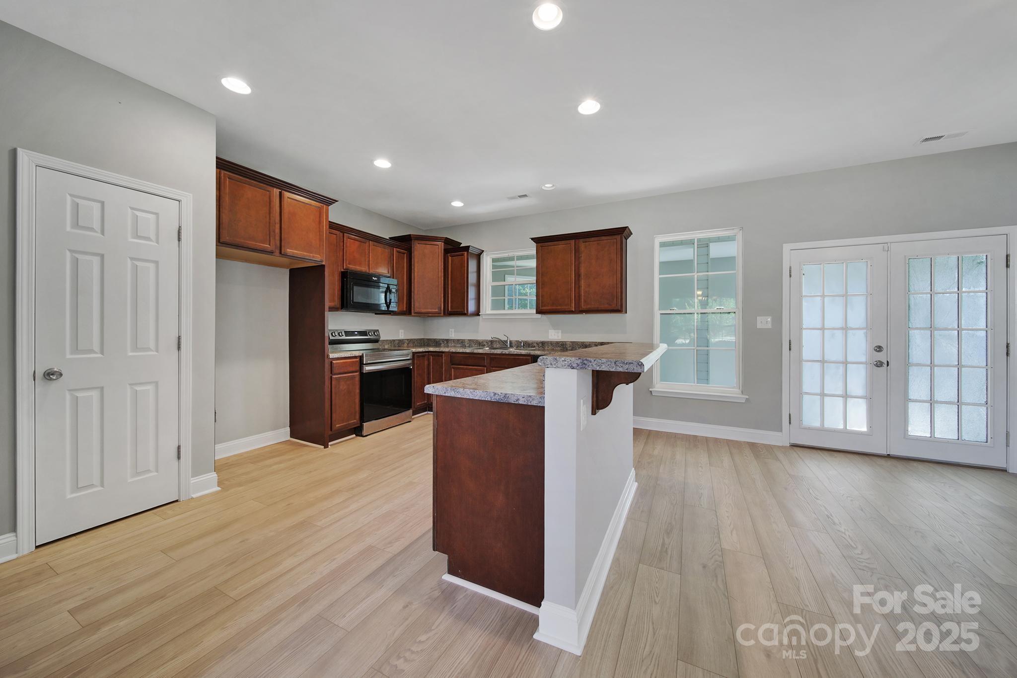 Stonetrace - Residential